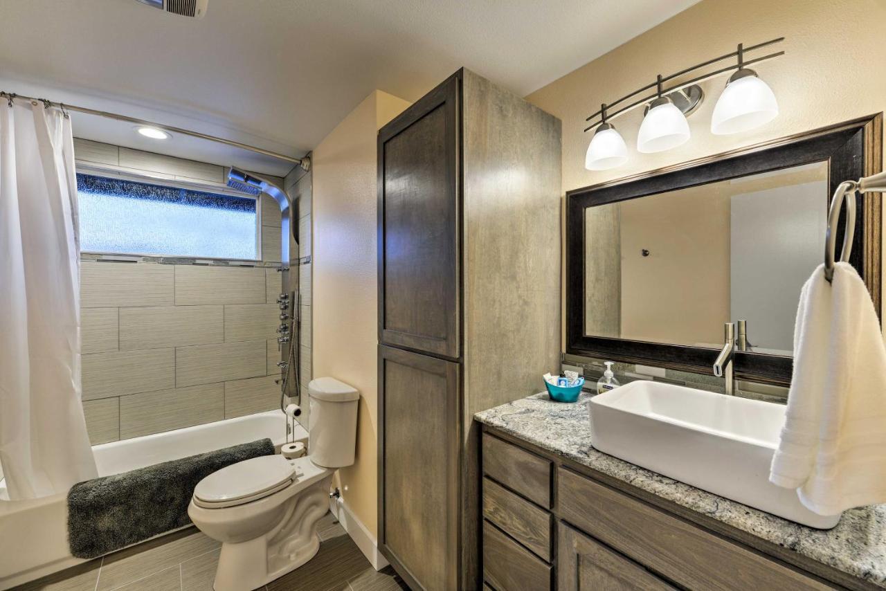 Central Medford Family Retreat With Large Yard! Εξωτερικό φωτογραφία
